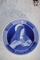 Royal 
Copenhagen 
porcelain. 
Christmas plate 
from 1920. Mary 
with Christ the 
Child. 1. 
Quality ...