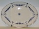 Bing & Grondahl 
Empire, large 
platter.
The factory 
mark shows, 
that this was 
made between 
...