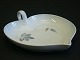 Heart shaped 
cake dish with 
handle no 199
Length 23 cm
Nice condition