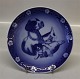 Mother and 
young Plates 
Royal 
Copenhagen 
Plate 1986 RC 
Mother Dog and 
puppies Plate 
15.5 cm In ...