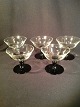 Blackfoot 
glass.
  Star 
champagne 
glasses from 
Holmegaard 
glassworks.
price. pieces. 
35
