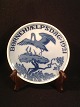 Child hel Day 
plate 1921.
Stork's nest 
in nest with 
three cubs.
Diameter. 12 ½ 
cm.
Design.: ...