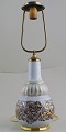 Dahl Jensen 
table lamp 
crackle 
porcelain, 
decorated in 
gold.
In good 
condition. 
Total height: 
...