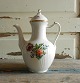 Royal 
Copenhagen 
Light Saxon 
Flower coffee 
pot 
No. 1794, 
Factory first
Height 25.5 
cm. 
Stock: 2