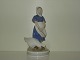 Royal 
Copenhagen 
Figurine, Girl 
with goose - 
The large 
model-
Decoration 
number ...