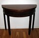 Louis XVI card 
table in 
mahogany, o. 
1780. Demi 
Lune. With 
sarges and 
drawer. H: 77 
cm. B: 94 ...