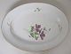 Bing & Grøndahl 
dish, 19. C. 
Hand painted 
with spikes and 
flowers. With 
gold edge. 
Stamped and ...