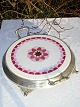 Faience and 
silver plaid. 
Large dish mat. 
Diameter 34 cm. 
Height 9 cm.