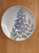 Bing & Grondahl 
Art Nouveau 
Wall Plate No 
1588/357-20. 
Measures 20,2cm 
and is in good 
condition.