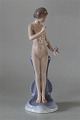 Dahl Jensen 
1116 Nude girl 
with butterfly 
(DJ) 20 cm 
Marked with the 
Royal Crown and 
DJ ...