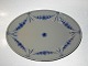 Bing & Grondahl 
Empire, platter
Decoration 
number 15 or 
315
Length 40 cm.
Perfect 
condition