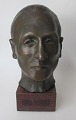 Nielsen, Carl Wilhelm (1890 - 1961) Denmark: Bust. Bronze. Cire perdue. Unique. Height .: 17 cm. ...