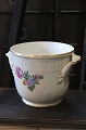 Old wine cooler 
from Royal 
Copenhagen, in 
Saxon flower. 
Factory 1st 
quality. 
Decoration 
number: ...