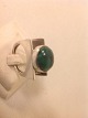 Ring with 
malachite.
Silver 925 
from Isarel.
Ring size: 53
Nypolert and 
nice.
contact
phone ...