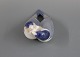 Royal 
Copenhagen 
porcelain 
figure, 2 small 
finches no. 
1189.
Dimensions: H: 
5 cm, W: 4.5 cm 
...