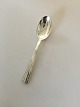 Champagne O. V. 
Mogensen Silver 
Dessert Spoon. 
Measures 17,3 
cm (6 13/16").