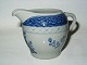 Royal 
Copenhagen 
Tranquebar, 
Creamer 
Decoration 
number 11/954
Factory First
Height 8 ...