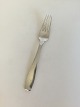 Georg Jensen 
Stainless 
'Plata' Dinner 
Fork. Measures 
19.5 cm / 7 
43/64 in.