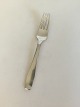 Georg Jensen 
Stainless 
'Plata' Lunch 
Fork. Measures 
17 cm / 6 11/16 
in.
