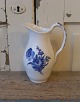 Royal 
Copenhagen Blue 
Flower milk jug 

No. 8050
Height 17 cm.
Factory first 
- DKK 425.- ...