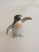 Metzler and 
Ortloff German 
figurine of 
Penguin.
Measures 11cm 
/ 4 1/3".