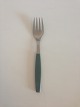 Georg Jensen 
Stainless Green 
Strata Dinner 
Fork. Measures 
19.1 cm / 7 
33/64 in.