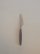 Georg Jensen 
Stainless 
'Strata, Brown' 
Dinner Knife. 
Measures 20.3 
cm / 7 63/64 
in.