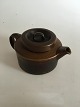 Arabia 
Stoneware. 
Ruska Tea Pot. 
8 x 16.5 cm (3 
5/32") x 6 
1/2")