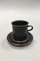 Arabia 
Stoneware Ruska 
Coffee Mug with 
Saucer. 
Measures 8 x 
8.5 cm (3 5/32" 
x 3 11/32").
