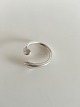 Georg Jensen 
Sterling Silver 
Devoted Hearts 
Ring No 262. 
Ring Size 55 
Weighs 5 g / 
0.18 oz.