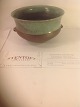 pottery bowl 
with green 
glaze.
Mette Doller
Jens og Mette 
Dollers 
værksted
Bornholm ca 
...