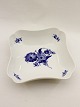 Royal 
Copenhagen Blue 
flower braided 
bowl 10/8063 21 
x 21 cm. 1st 
choice. No. 
283525