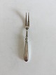 Cohr Elite 
Silver Cold 
Cuts Fork with 
Stainless Steel 
Top. 13.6 cm L 
(5 23/64")