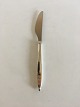 Cohr Mimosa 
Silver Dinner 
Knife. Measures 
21.5 cm / 8 
15/32"