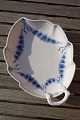 Empire B&G 
China porcelain 
dinnerware by 
Bing & 
Grondahl, 
Denmark.
Dish 
leaf-shaped No 
199 of ...