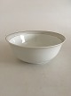 Bing & Grondahl 
Tiber Bowl No 
43. 8.5 cm H (3 
11/32"). 22 cm 
dia (8 21/32"). 
White with 
Light ...