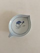 Bing & Grondahl 
Demeter / Blue 
Cornflower 
Butter / Caviar 
Dish No 200. 
7.5 cm dia (2 
61/64")