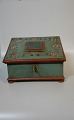 Danish common sewing box 18th century standing on lower feet. Original lock and key H. 21.5cm L. ...