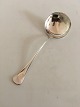 Patricia W&S 
Sorensen Silver 
Serving Spoon. 
19.5 cm L (7 
43/64")