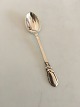 Evald Nielsen 
No. 16 Coffee 
Spoon in 
Silver. 11.5 cm 
L (4 17/32").