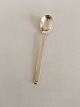 Evald Nielsen 
No. 29. Silver 
Tea Spoon, 
Round Shape. 
14.1 cm L