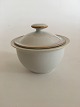 Bing & Grøndahl 
Glazed 
Stoneware 
"Coppelia" 
Sugar Bowl with 
Lid No 302. 
Measures 6.5 cm 
/ 2 9/16 ...