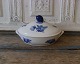 Royal 
Copenhagen Blue 
Flower dish 
No. 8174 
Dimensions 
18.5 x 28cm. 
Height 15.5 cm.
Factory ...