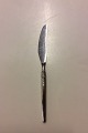 "Cheri" 
Frigast/Gense 
Silver Plate 
Dinner Knife. 
Measures 22.2 
cm / 8 3/4"