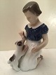 Bing and 
Grondahl, Girl 
with puppy # 
2316, 12.5cm 
tall, 1st 
grade, Design 
Vita Thymann * 
Perfect ...