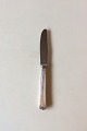 Diplomat silver 
plate Fruit 
Knife A.P. Berg
Measures 15.5 
cm / 6"