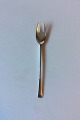 Jens Harald 
Quistgaard 
Tjorn Sterling 
Silver Lunch 
Fork. Measures 
17.6 cm / 6 
59/64"