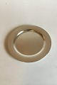 Set of 6 Georg 
Jensen Sterling 
Silver 
Charger/Plate 
by Henning 
Koppel No 1074. 
Measures 28 cm 
/ ...