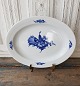 Royal 
Copenhagen Blue 
Flower dish 
No. 8017, 
factory first
Dimension 29,5 
x 37 cm.
Stock: 2