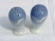 Fine salt and 
pepper shakers, 
Seagull without 
gold, 7.5cm 
high, 2. 
Quality.
• Nice 
condition •